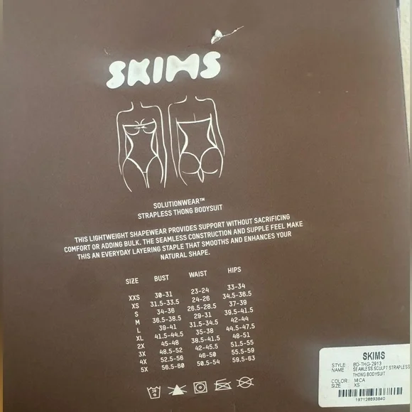 SKIMS Sculpt Bodysuit - Picture 5 of 5